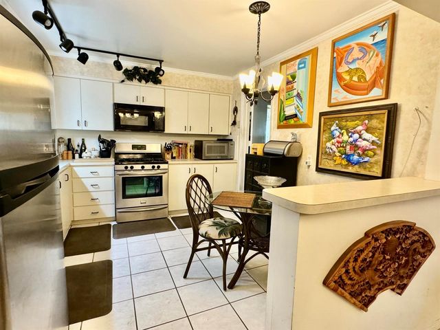 3510 Taft Street, Hollywood, FL 33021