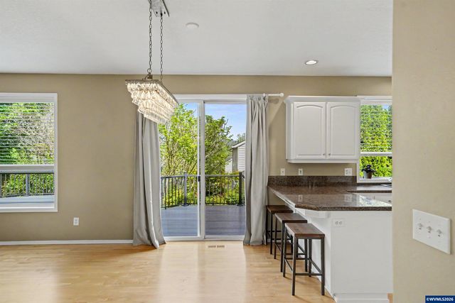 5911 SW Banyon Cir, Corvallis, OR 97333