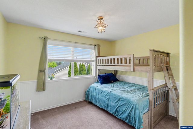 5911 SW Banyon Cir, Corvallis, OR 97333
