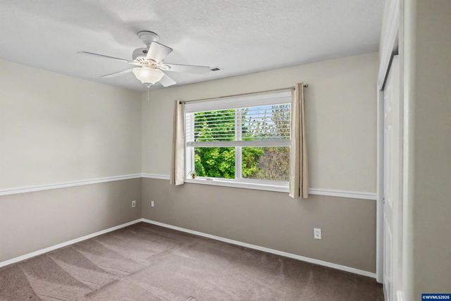 5911 SW Banyon Cir, Corvallis, OR 97333