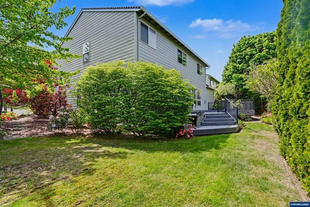 5911 SW Banyon Cir, Corvallis, OR 97333