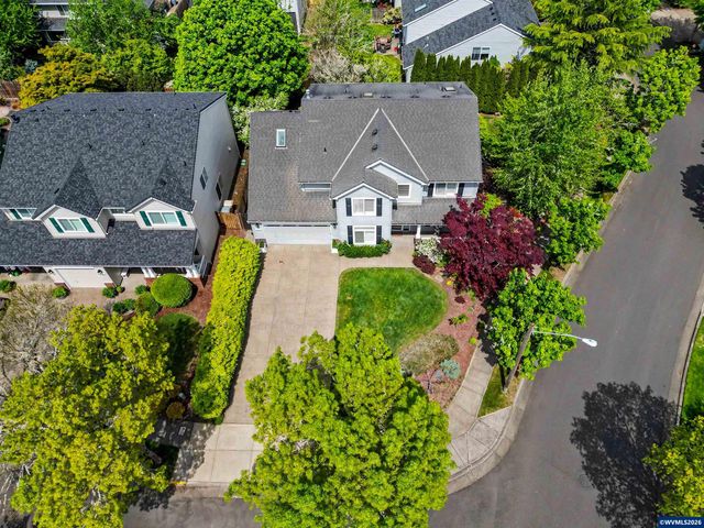5911 SW Banyon Cir, Corvallis, OR 97333