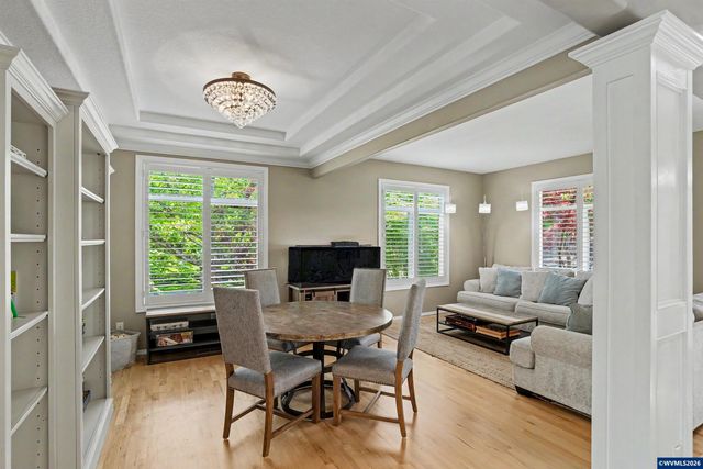 5911 SW Banyon Cir, Corvallis, OR 97333