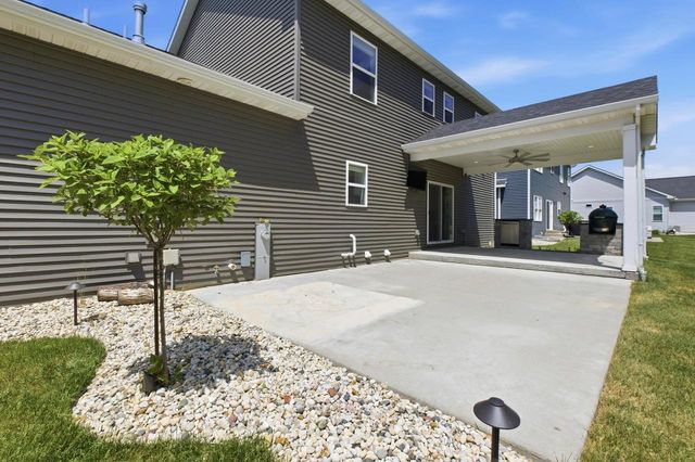 3810 Tanglewood Place, Janesville, WI 53546