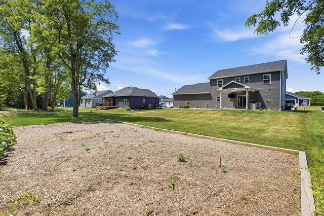 3810 Tanglewood Place, Janesville, WI 53546