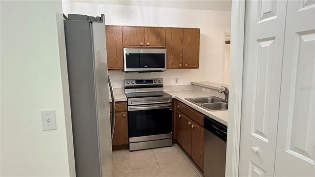1175 JADE EAST LANE, Kissimmee, FL 34744