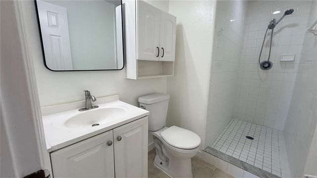 1175 JADE EAST LANE, Kissimmee, FL 34744
