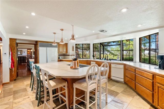 6125 El Pomar, Templeton, CA 93465