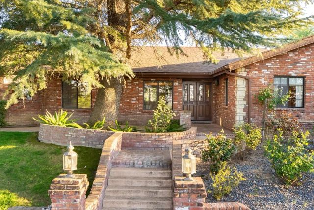 6125 El Pomar, Templeton, CA 93465