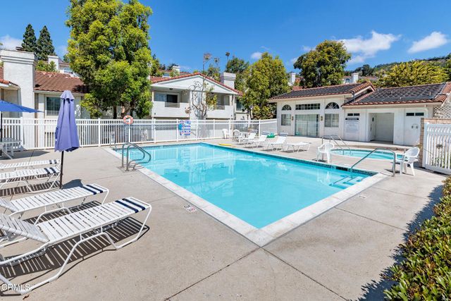 2913 Antonio Drive 106, Camarillo, CA 93010