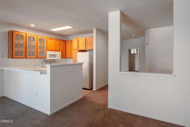 2913 Antonio Drive 106, Camarillo, CA 93010