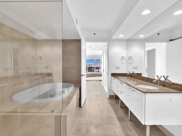 17201 Collins Ave 704, Sunny Isles Beach, FL 33160