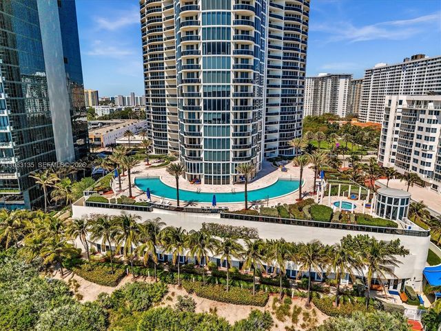 17201 Collins Ave 704, Sunny Isles Beach, FL 33160