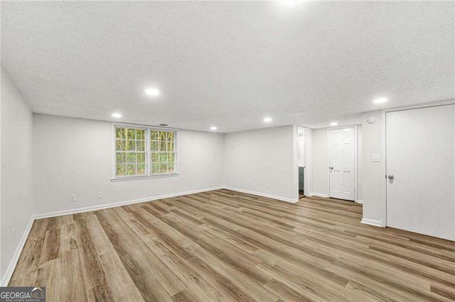 4447 Lake Breeze Drive, Stone Mountain, GA 30083