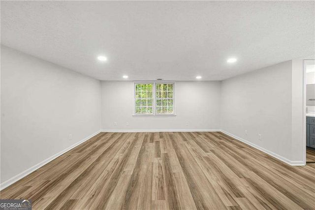 4447 Lake Breeze Drive, Stone Mountain, GA 30083