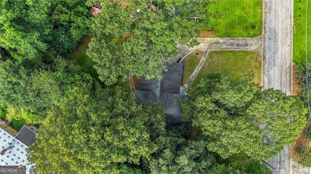 4447 Lake Breeze Drive, Stone Mountain, GA 30083