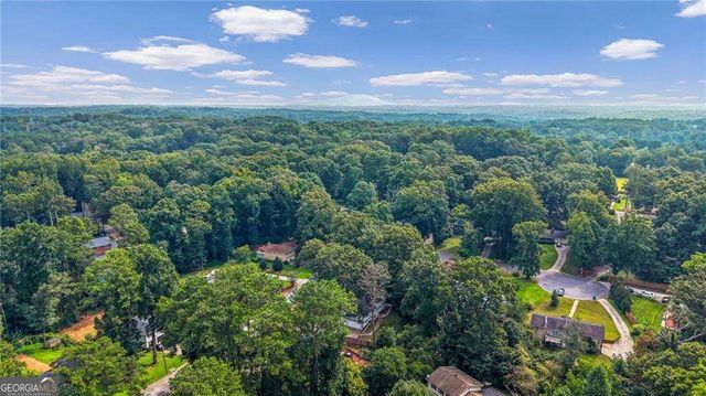 4447 Lake Breeze Drive, Stone Mountain, GA 30083