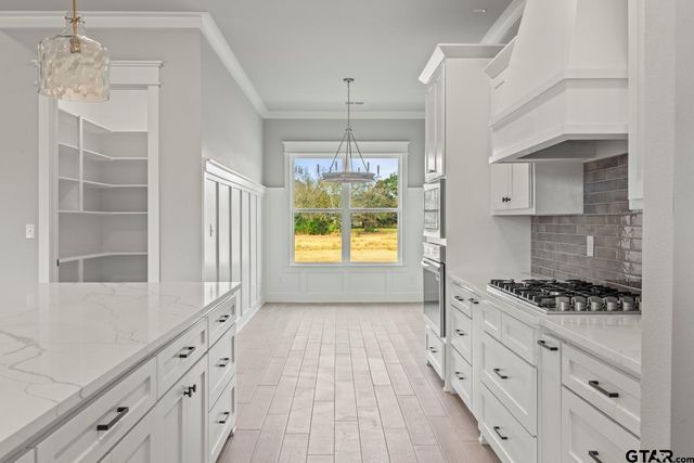 13996 Cedar Vista, Tyler, TX 75704