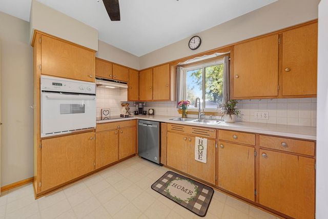 506 15th Street SE, Owatonna, MN 55060