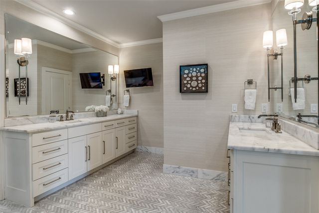 4635 W Amherst Avenue, Dallas, TX 75209