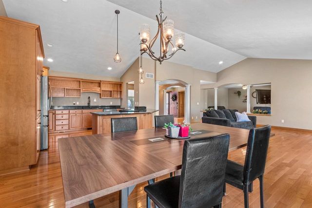 W6164 SHAGBARK HICKORY LANE, Menasha, WI 54952