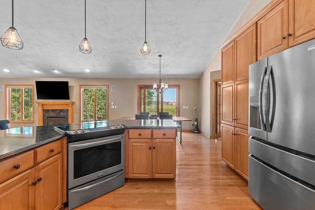W6164 SHAGBARK HICKORY LANE, Menasha, WI 54952