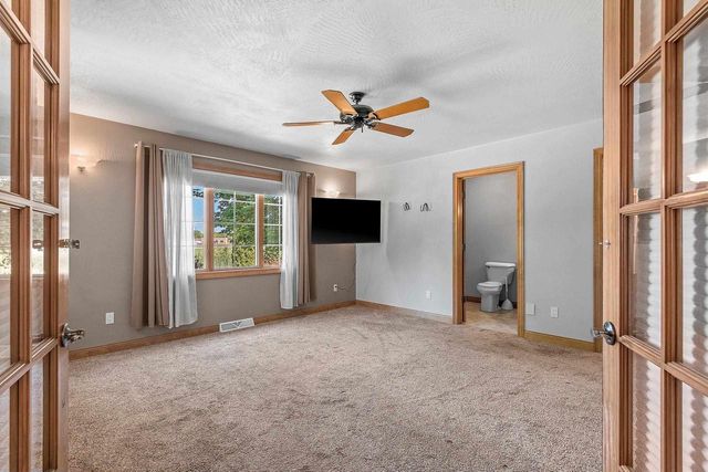 W6164 SHAGBARK HICKORY LANE, Menasha, WI 54952