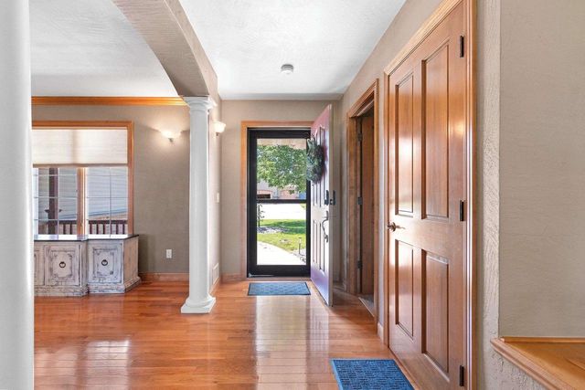 W6164 SHAGBARK HICKORY LANE, Menasha, WI 54952