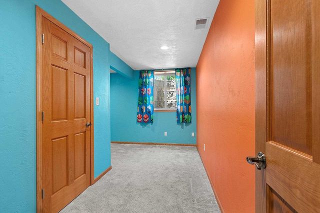 W6164 SHAGBARK HICKORY LANE, Menasha, WI 54952