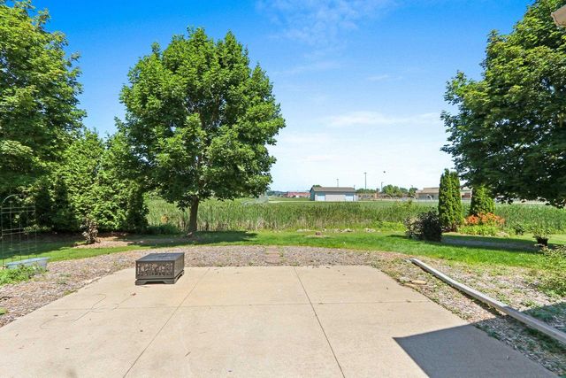 W6164 SHAGBARK HICKORY LANE, Menasha, WI 54952