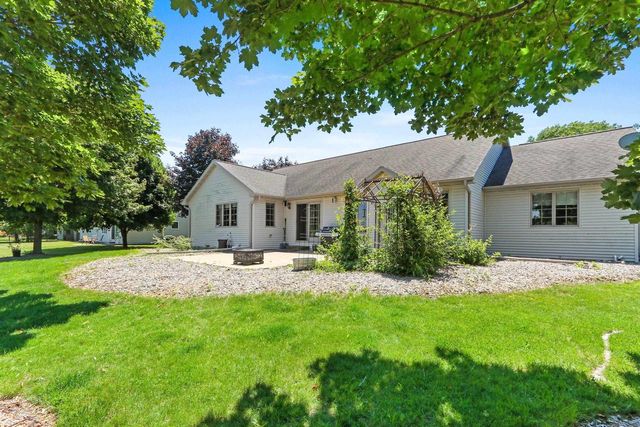 W6164 SHAGBARK HICKORY LANE, Menasha, WI 54952