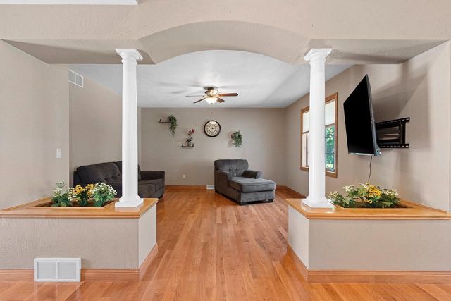 W6164 SHAGBARK HICKORY LANE, Menasha, WI 54952