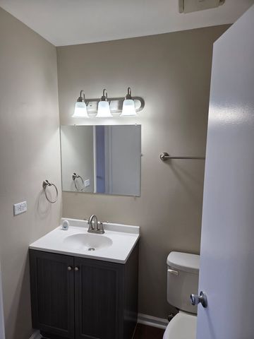 209 Mill Stream Drive, Bolingbrook, IL 60440