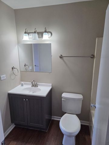 209 Mill Stream Drive, Bolingbrook, IL 60440