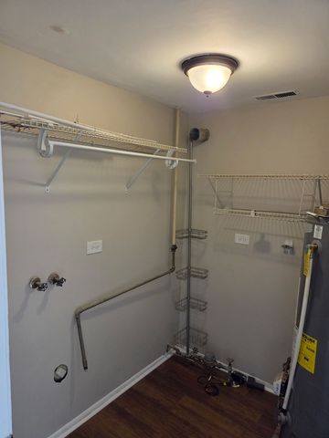 209 Mill Stream Drive, Bolingbrook, IL 60440