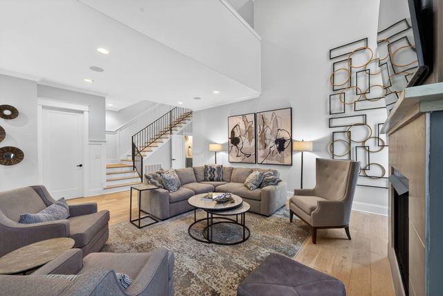 921A Woodmont Blvd, Nashville, TN 37204