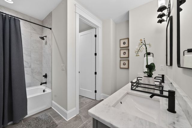 921A Woodmont Blvd, Nashville, TN 37204