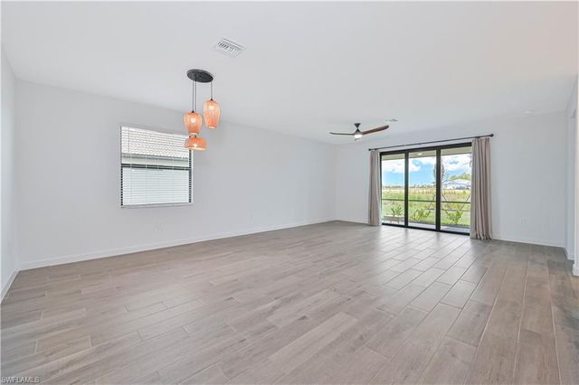 20492 Verawood LOOP, Estero, FL 33928