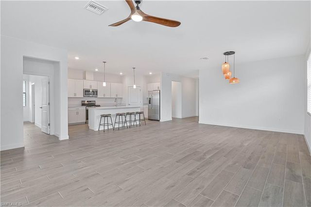 20492 Verawood LOOP, Estero, FL 33928
