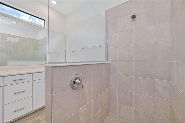 20492 Verawood LOOP, Estero, FL 33928