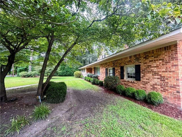 1108 Flobert DR, Virginia Beach, VA 23464