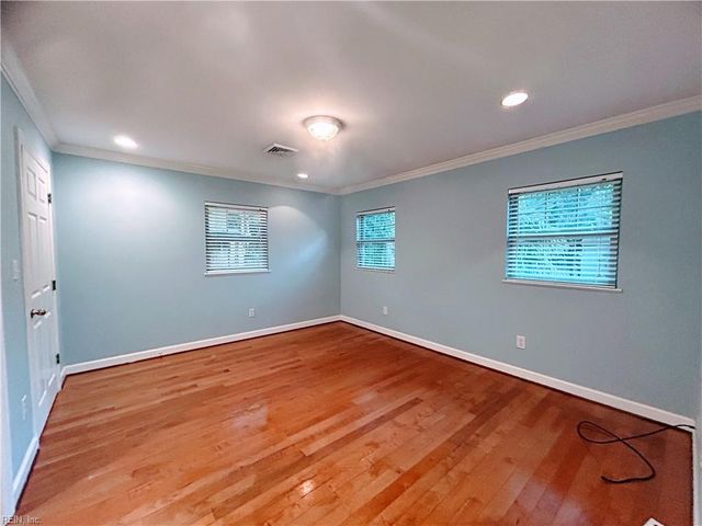 1108 Flobert DR, Virginia Beach, VA 23464