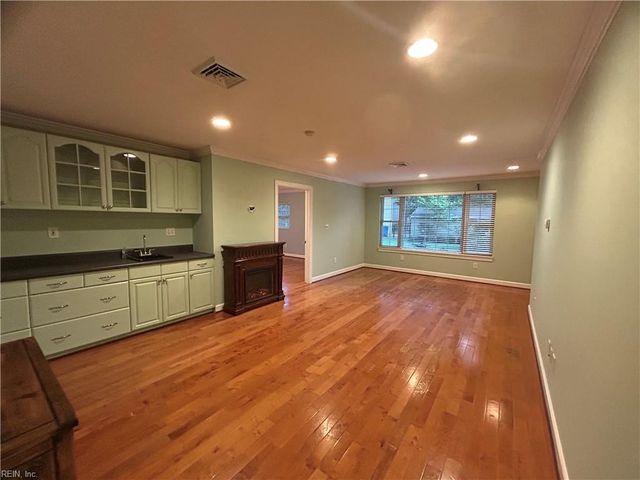 1108 Flobert DR, Virginia Beach, VA 23464