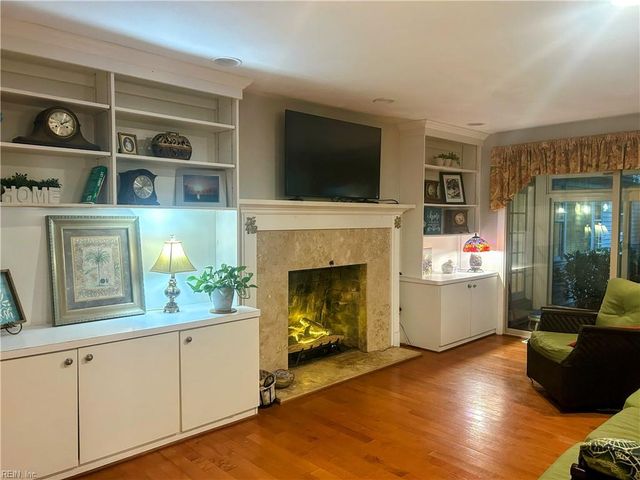 1108 Flobert DR, Virginia Beach, VA 23464