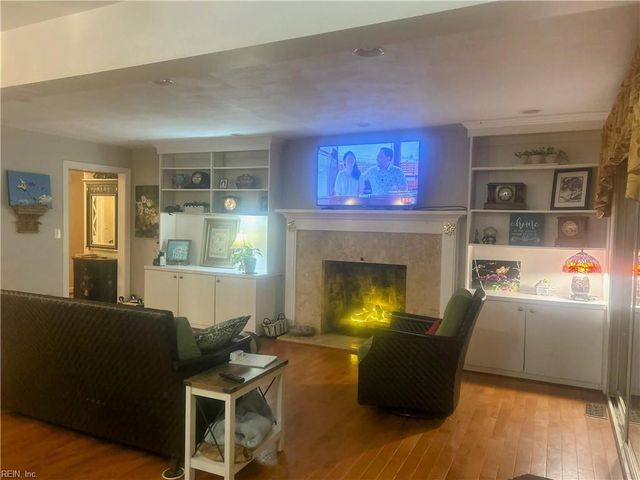1108 Flobert DR, Virginia Beach, VA 23464