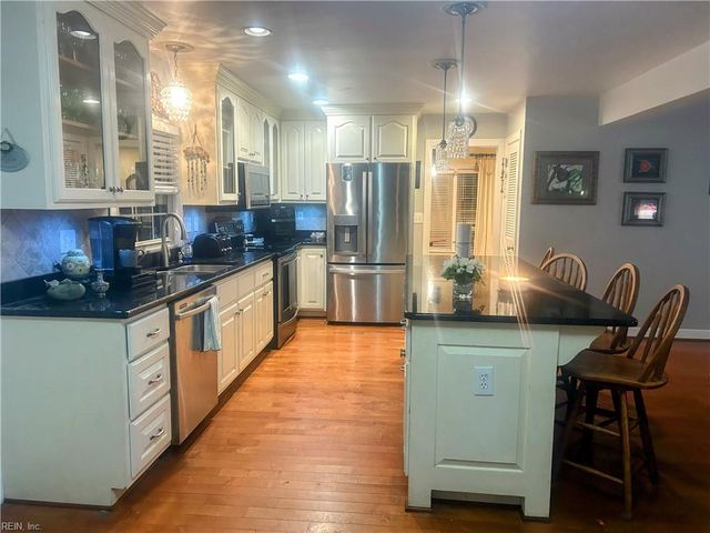 1108 Flobert DR, Virginia Beach, VA 23464