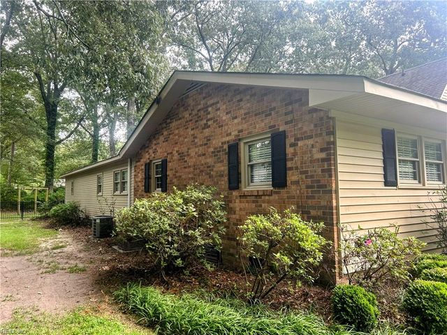 1108 Flobert DR, Virginia Beach, VA 23464