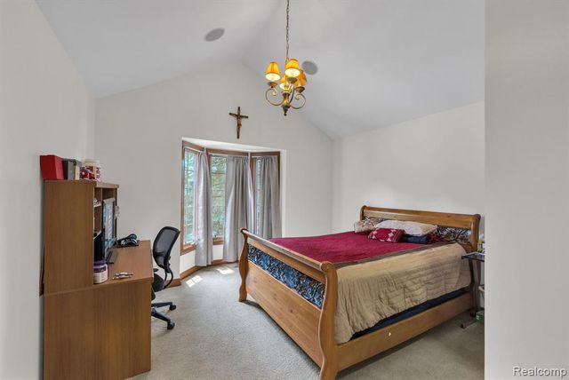 32404 Maria Court, Livonia, MI 48152