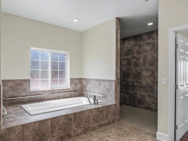 254 Rosebud Avenue, Hollister, CA 95023