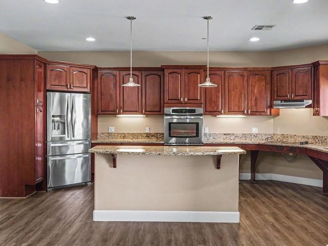 254 Rosebud Avenue, Hollister, CA 95023